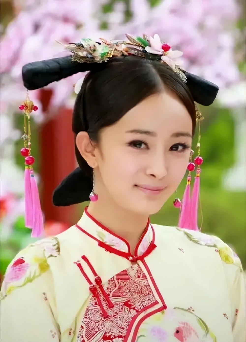 娱乐圈小说有杨幂_杨幂参演张艺谋电影_杨幂演技提升